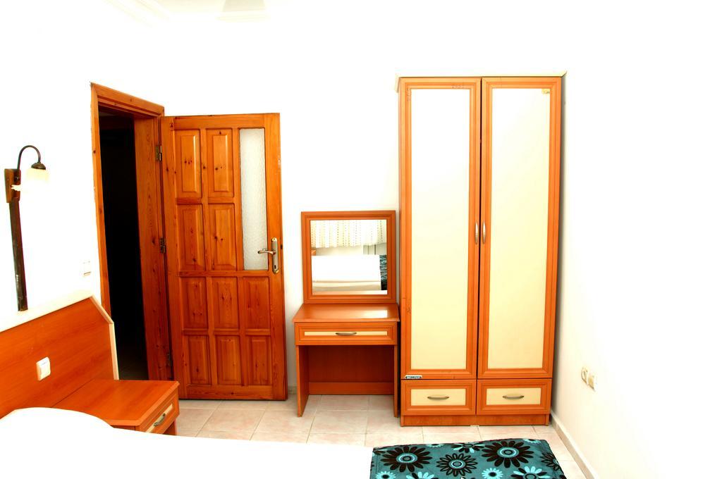 Side Orientt Apartments Bagian luar foto